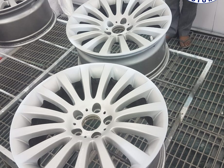 Random Car Rims Ferrari rims random - Mazda Motors